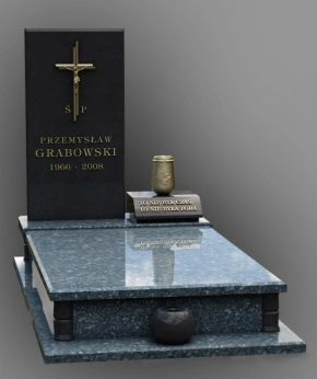 Надгробие 906